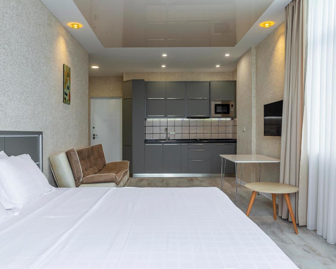 Ferienwohnung G-Point Batumi Exterior foto